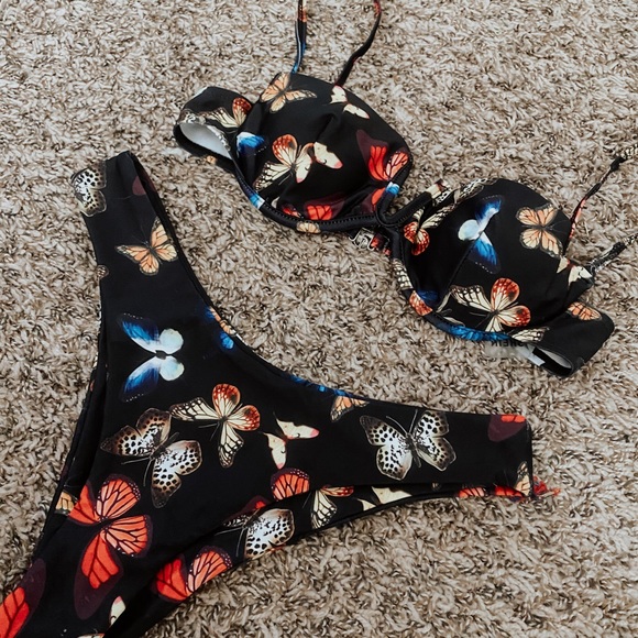 Black butterfly bikini - Picture 2 of 5